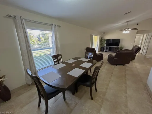 2011 NW 10th  AVE, Cape Coral, FL 33993