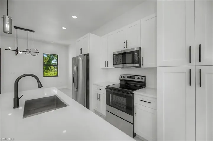 3123 69th St W, Lehigh Acres, Florida 33971