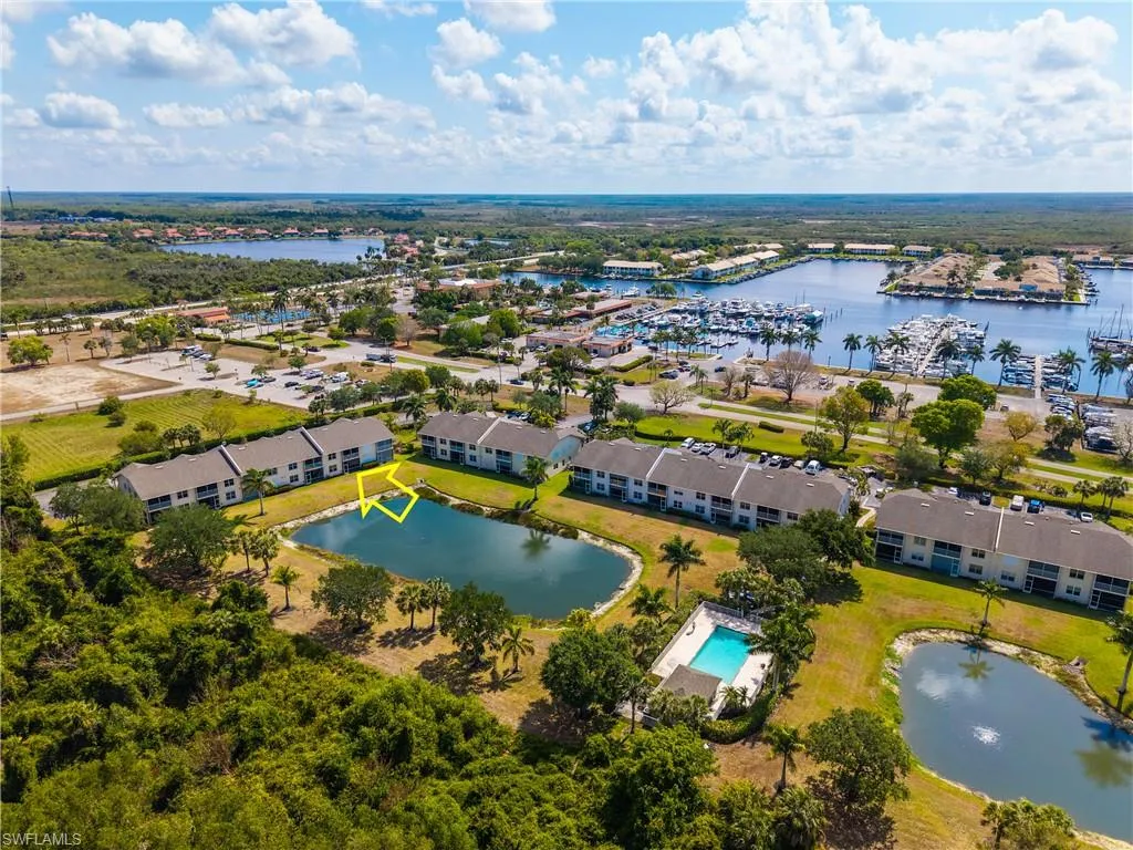 350 Newport DR, Naples, FL 34114,225044591