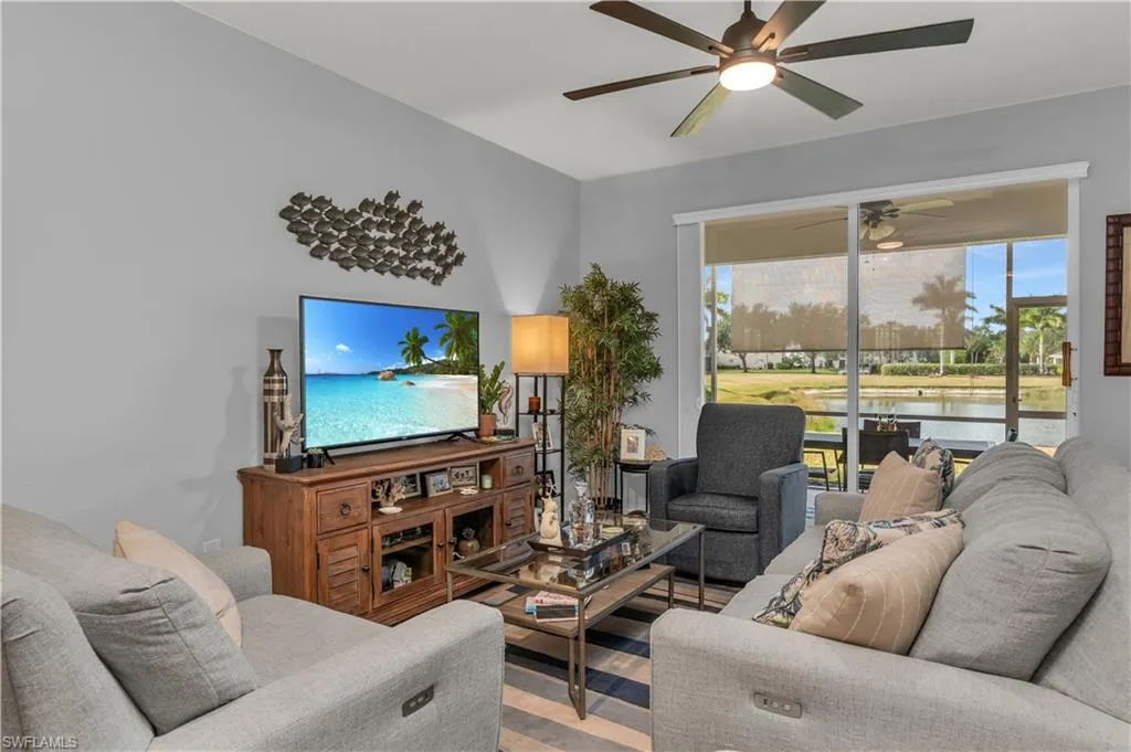 350 Newport DR, Naples, FL 34114,225044591