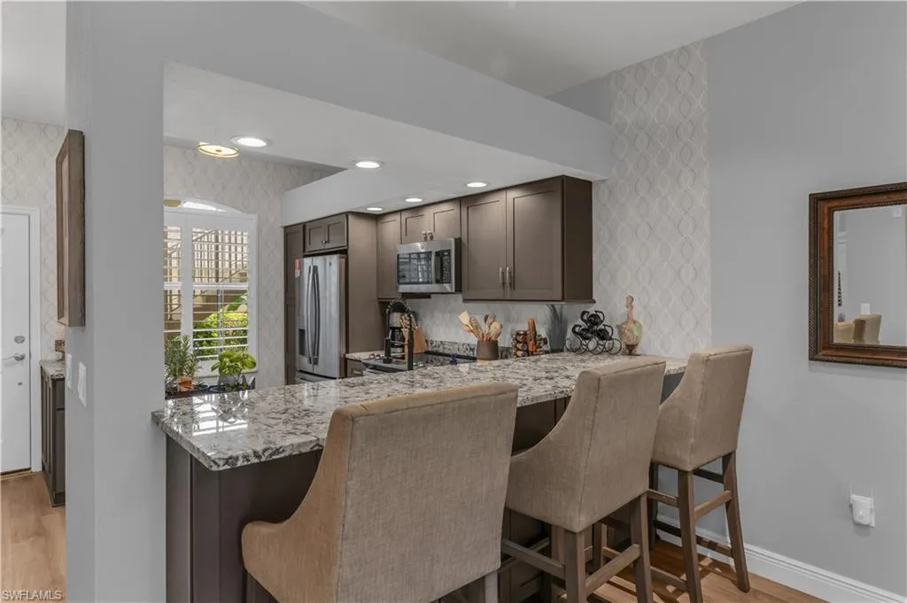 350 Newport DR, Naples, FL 34114,225044591