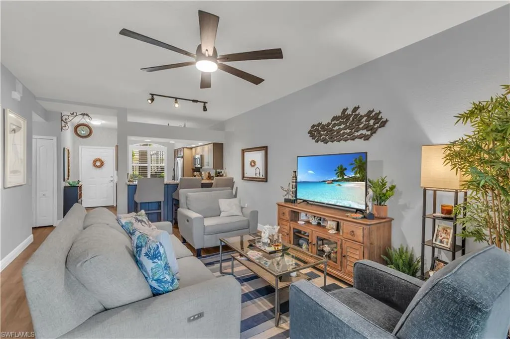 350 Newport DR, Naples, FL 34114,225044591