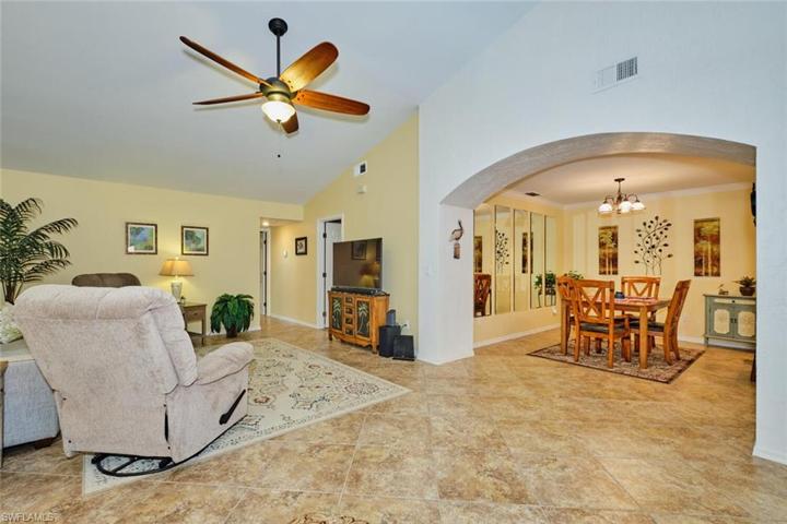 5510 SW 4th  PL, Cape Coral, FL 33914