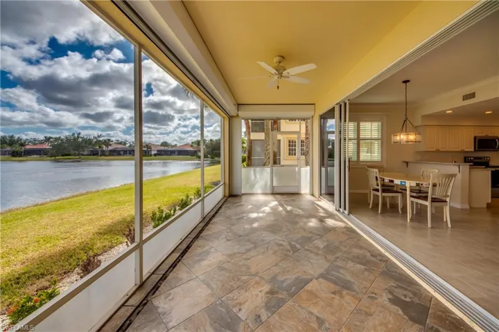 4 panel sliders open up to extend the entertaining space