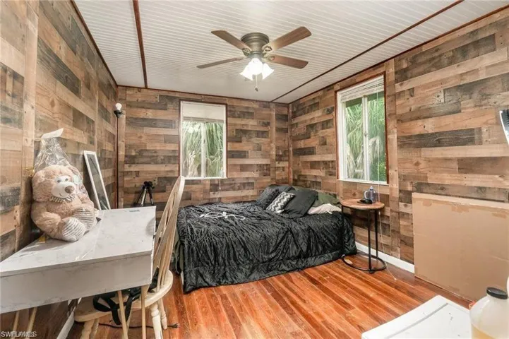 102 3rd St, Fort Myers, Florida 33907