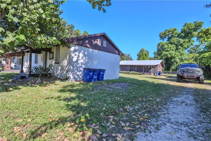 102 3rd St, Fort Myers, Florida 33907