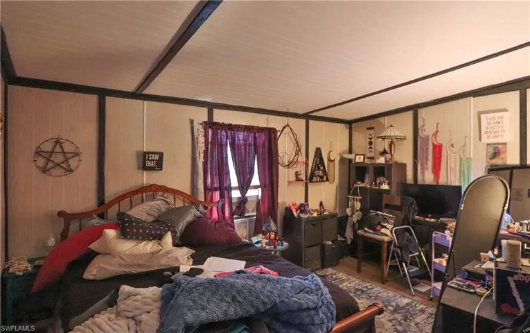 102 3rd St, Fort Myers, Florida 33907