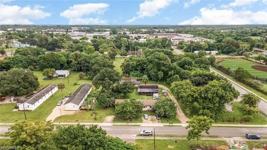 102 3rd St, Fort Myers, Florida 33907