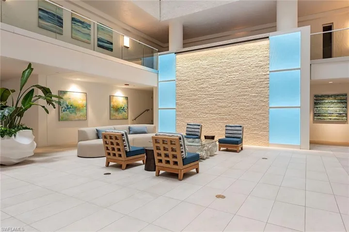 4051  Gulf Shore N BLVD, Naples, FL 34103
