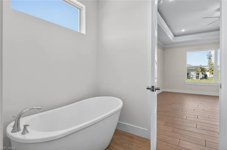 1423 SW 1st  TER, Cape Coral, FL 33991