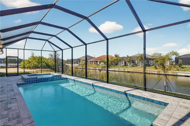 1423 SW 1st  TER, Cape Coral, FL 33991