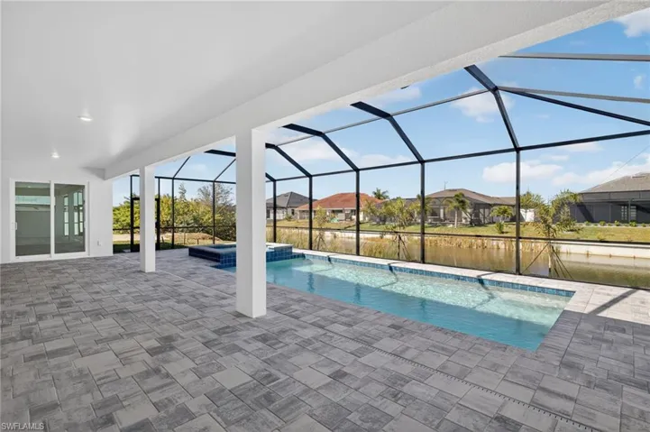 1423 SW 1st  TER, Cape Coral, FL 33991