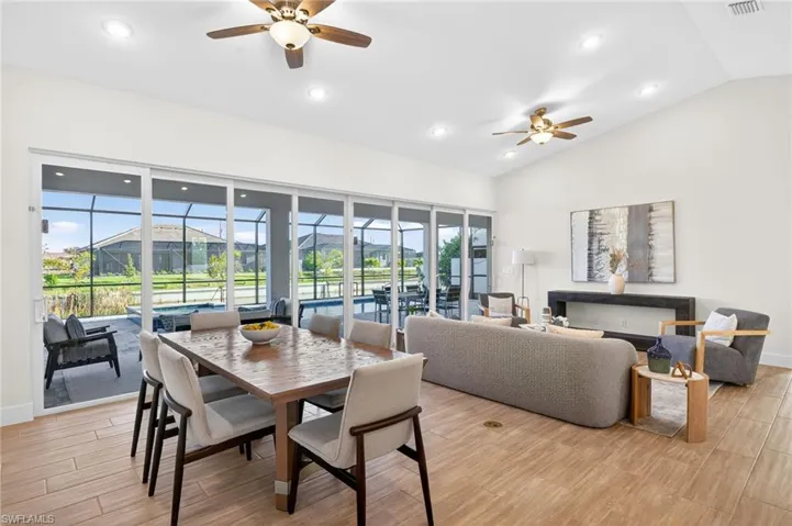 1423 SW 1st  TER, Cape Coral, FL 33991