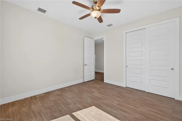 1423 SW 1st  TER, Cape Coral, FL 33991