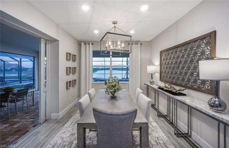 Photos are of a furnished model home, and are for illustration purposes only.
