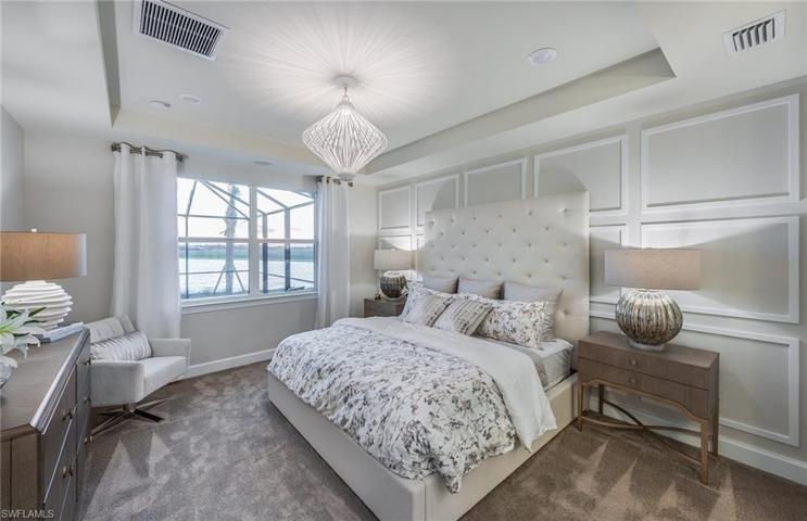 Photos are of a furnished model home, and are for illustration purposes only.