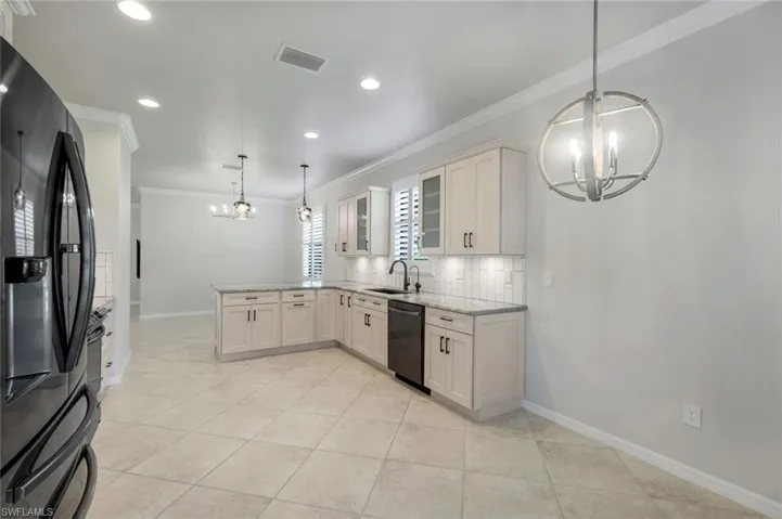 8980  Water Tupelo  RD, Fort Myers, FL 33912