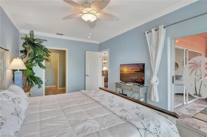 4550 Se 5th Pl # 201, Cape Coral Fl 33904