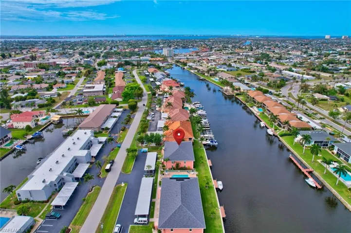 4550 Se 5th Pl # 201, Cape Coral Fl 33904