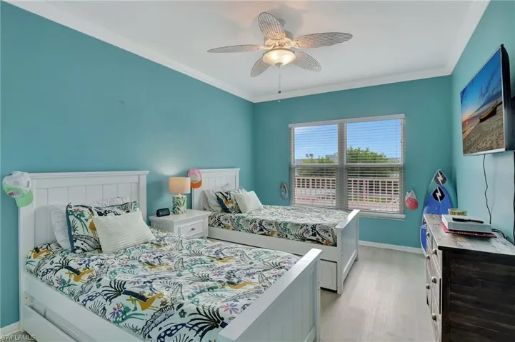 4550 Se 5th Pl # 201, Cape Coral Fl 33904