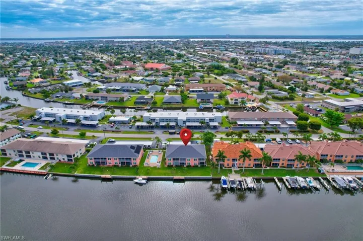 4550 Se 5th Pl # 201, Cape Coral Fl 33904