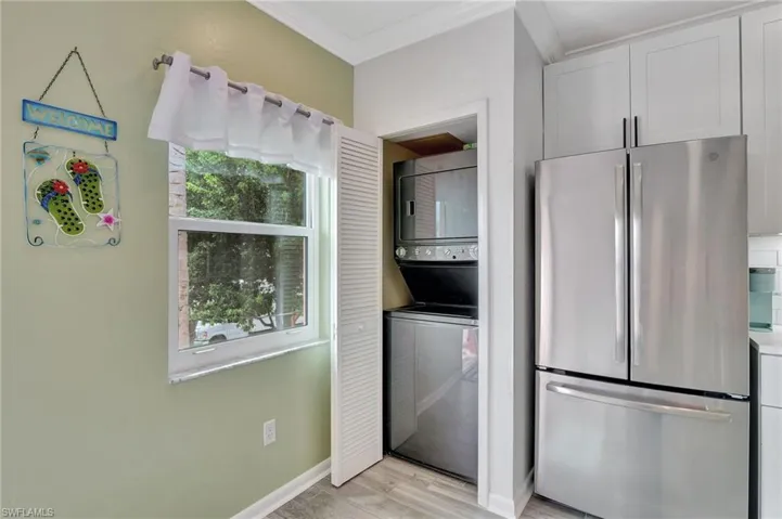 4550 Se 5th Pl # 201, Cape Coral Fl 33904