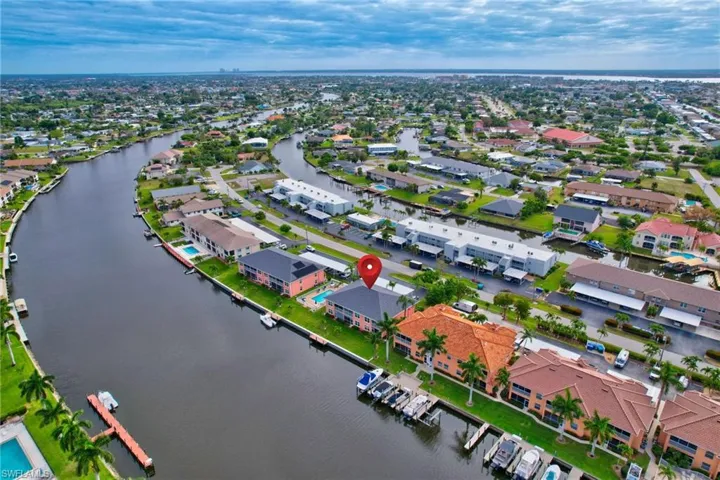 4550 Se 5th Pl # 201, Cape Coral Fl 33904