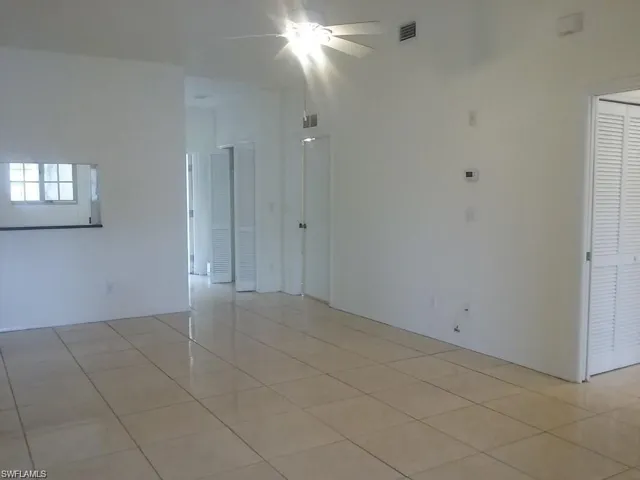 8358 Bernwood Cove Loop 712, Fort Myers, Florida 33966