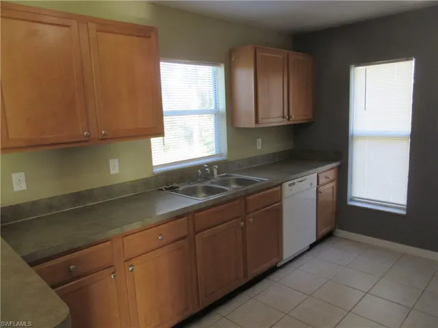 922 Eisenhower Blvd, Lehigh Acres, Florida 33974