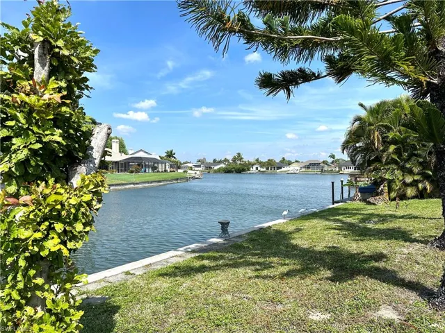1821  Hancock Bridge  PKWY, Cape Coral, FL 33990