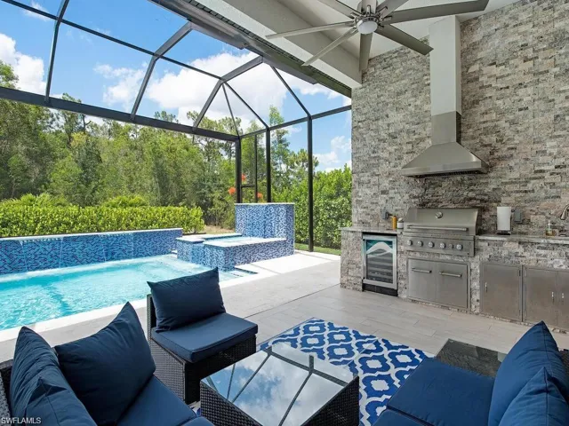 710  Soll  ST, Naples, FL 34109