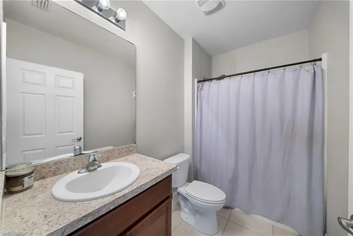 1628 9th Ter, Cape Coral, Florida 33993