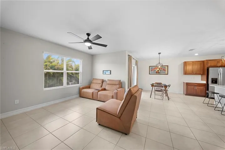 1628 9th Ter, Cape Coral, Florida 33993