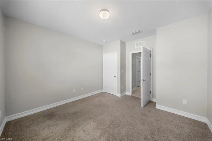 1628 9th Ter, Cape Coral, Florida 33993