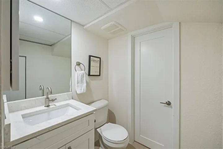 60  Emerald Woods  DR, Naples, FL 34108