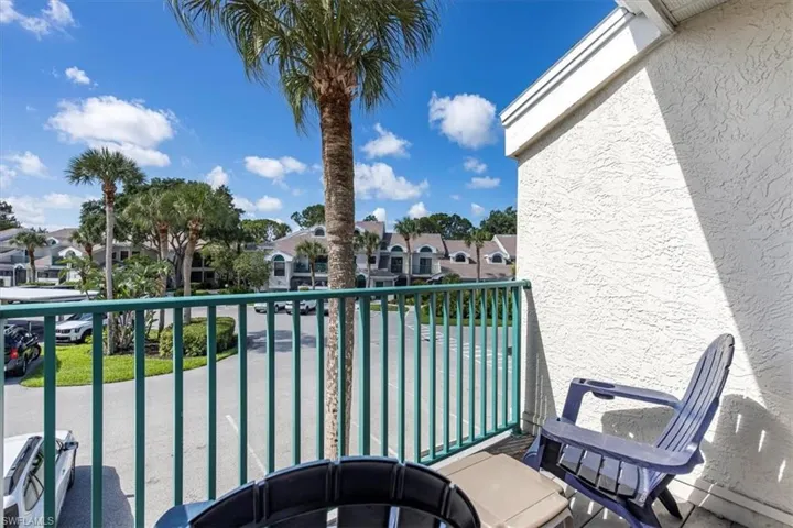 60  Emerald Woods  DR, Naples, FL 34108