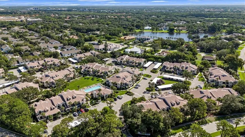 60  Emerald Woods  DR, Naples, FL 34108