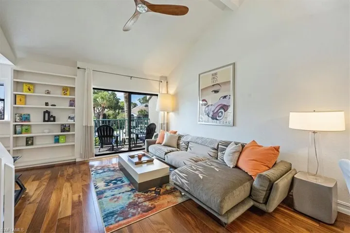 60  Emerald Woods  DR, Naples, FL 34108