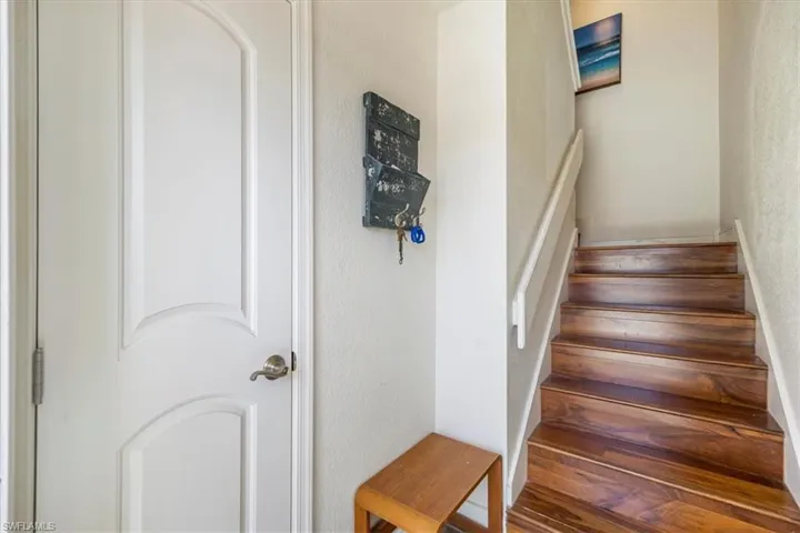 60  Emerald Woods  DR, Naples, FL 34108
