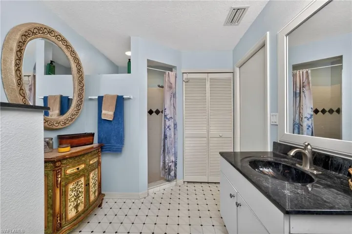 16074 Overdale Ct, Punta Gorda, Florida 33955