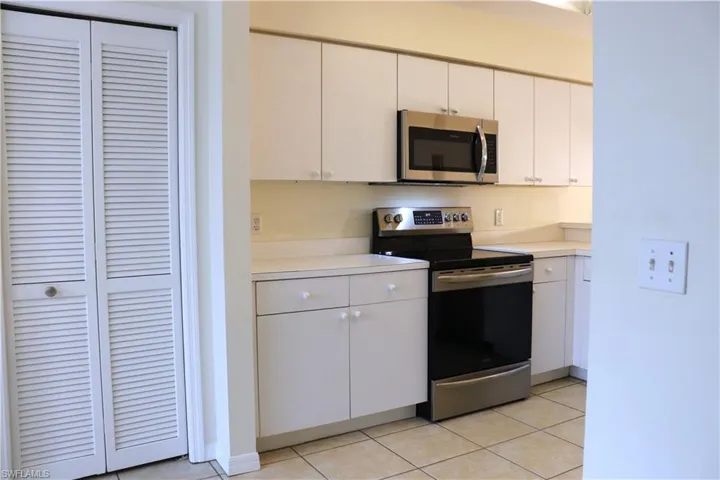 8055 Tiger Cv 603, Naples, Florida 34113