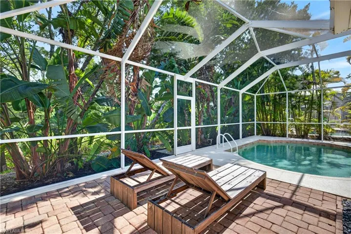 9863 Colonial Walk N, Estero, Florida 33928