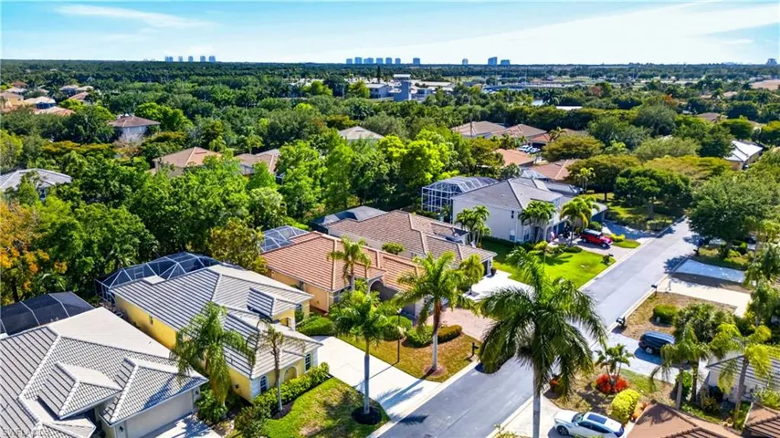 9863 Colonial Walk N, Estero, Florida 33928