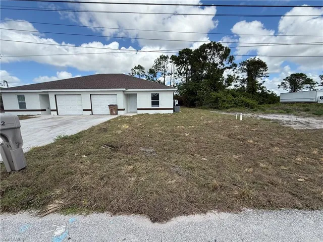 4512 – 4514 15th St Sw, Lehigh Acres, Florida 33973