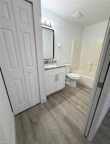 4512 – 4514 15th St Sw, Lehigh Acres, Florida 33973