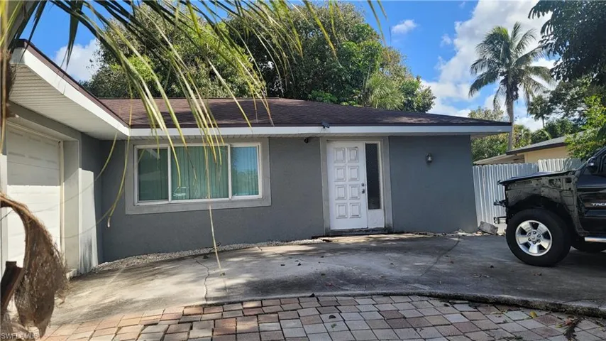 2172  45th SW ST, Naples, FL 34116