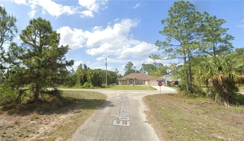 511 Edward Hall Ave S, Lehigh Acres, Florida 33974