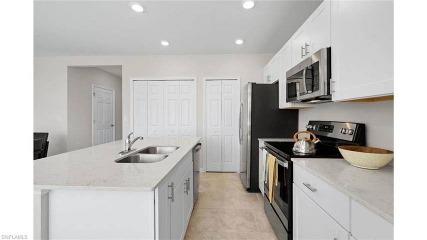 4273  Canova  CT, NORTH FORT MYERS, FL 33917