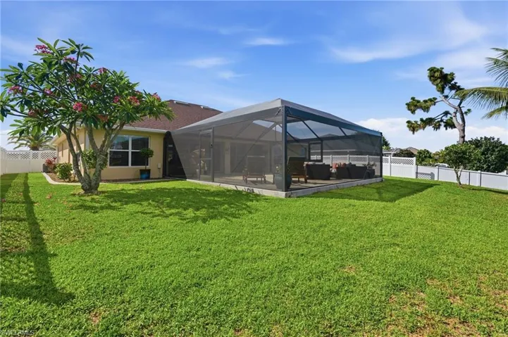 11 Medalist Ln, Rotonda West, Florida 33947