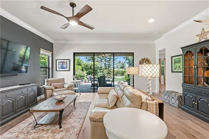 2870  Cinnamon Bay NW CIR, Naples, FL 34119
